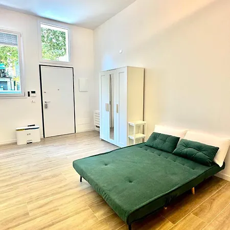 Friendlyhouse Creti *